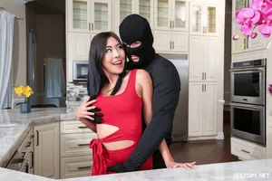 Trao đỗi vợ với tiền bối (vietsub)