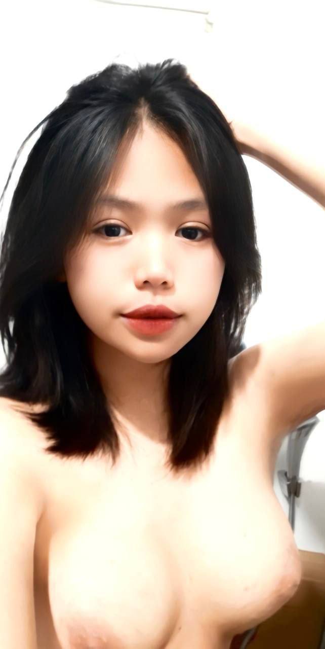 đụ em đồng nghiệp cả đêm trong chuyến công tác xa nhà