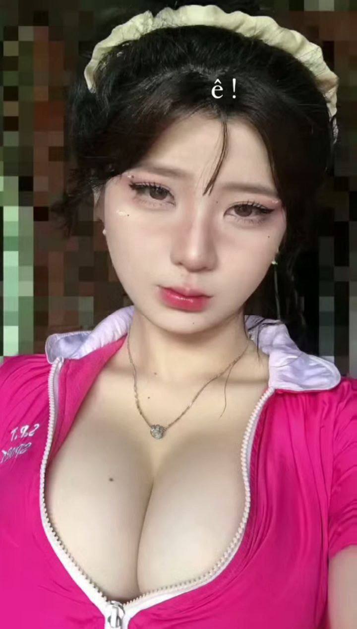 Những ngày tồi tệ của yuna ogura khi xung quanh toàn ai cũng muốn nện cô cả